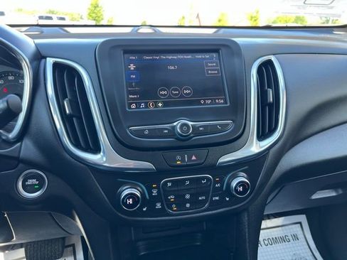 Used 2023 Chevrolet Equinox LT AWD/4WD image 26