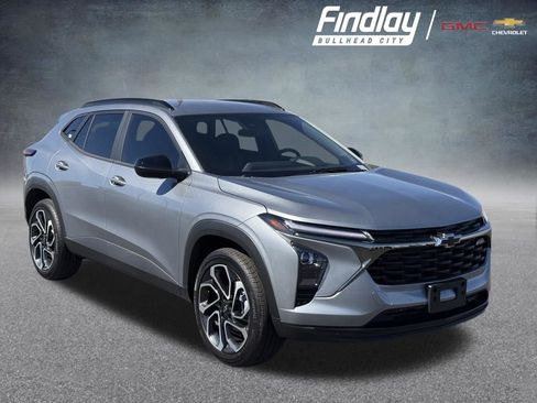 New 2026 Chevrolet Trax RS image 1