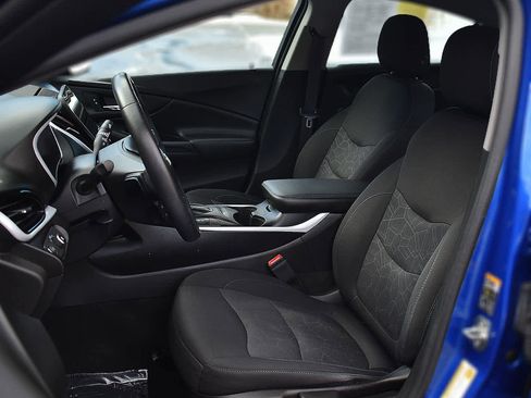 Used 2017 Chevrolet Volt LT image 9