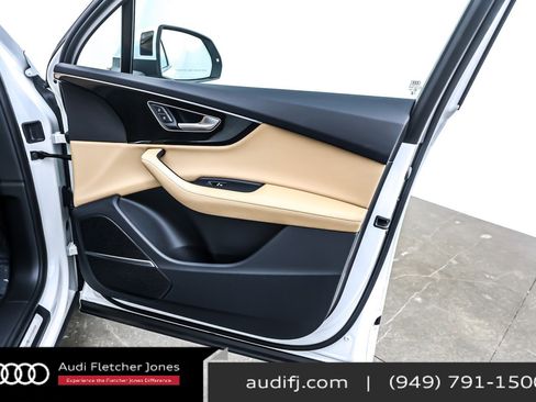 Used 2023 Audi Q7 2.0T Premium Plus w/ Premium Plus Package image 23