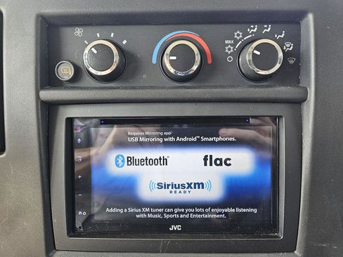 Used 2014 Chevrolet Express 1500 RWD image 34