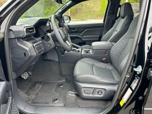 New 2026 Toyota 4Runner TRD Sport Premium AWD/4WD image 17