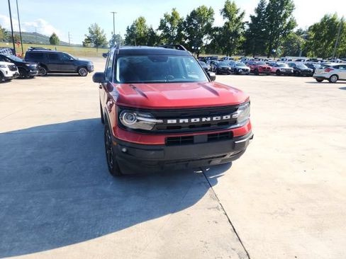 Used 2024 Ford Bronco Sport Outer Banks w/ Tech Package AWD/4WD image 2