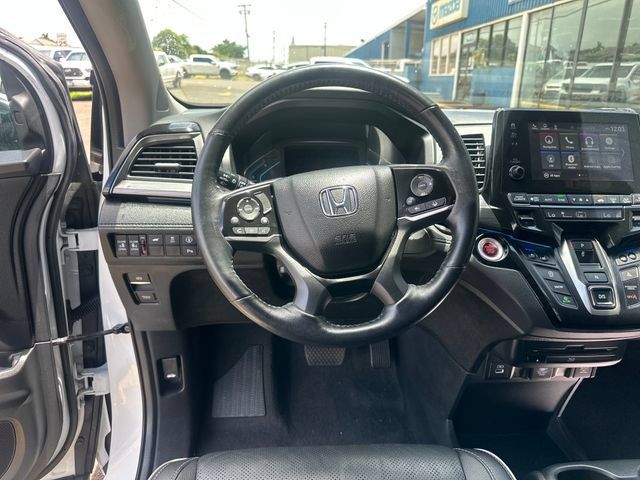 Used 2022 Honda Odyssey Elite image 13