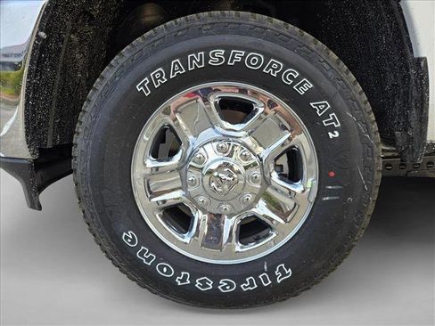 New 2026 RAM 2500 Tradesman w/ Chrome Appearance Group AWD/4WD image 10
