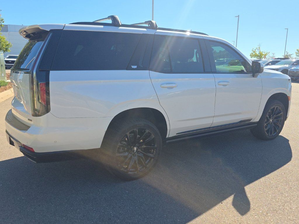 Used 2023 Cadillac Escalade Sport w/ LPO, ONYX Package AWD/4WD image 8