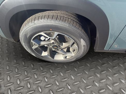 New 2026 Chevrolet Trax LT w/ LT Convenience Package image 20