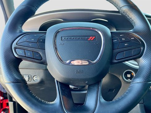 Used 2022 Dodge Charger R/T w/ Blacktop Package image 11