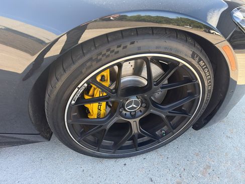 Used 2025 Mercedes-Benz AMG GT 63 image 10