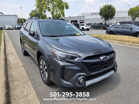 Used 2023 Subaru Outback Limited AWD/4WD image 3
