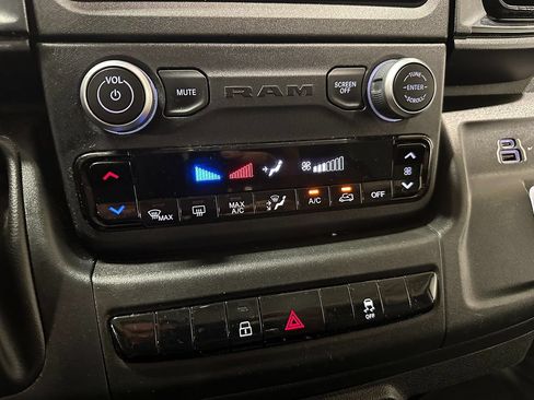 Used 2025 RAM ProMaster 2500 w/ Convenience Group FWD image 26