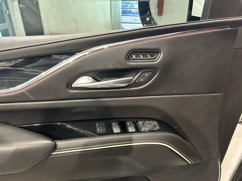 Used 2024 Cadillac Escalade V w/ LPO, ONYX Package AWD/4WD image 11