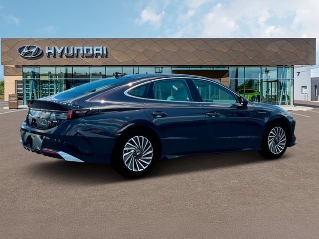 New 2025 Hyundai Sonata SEL FWD image 8