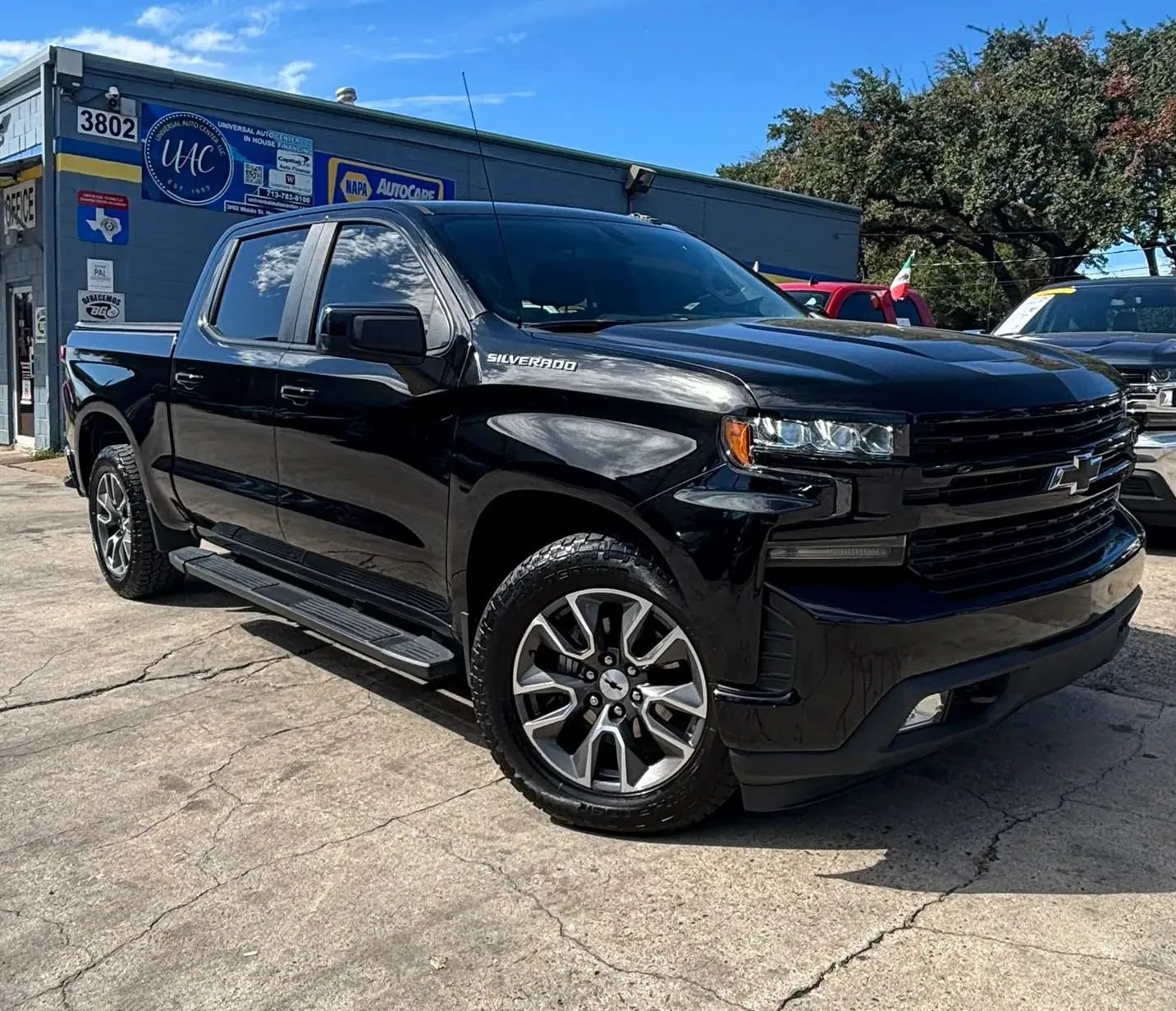 Used 2021 Chevrolet Silverado 1500 RST RWD image 1