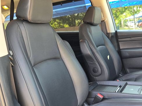 Used 2025 Honda Odyssey EX-L image 28