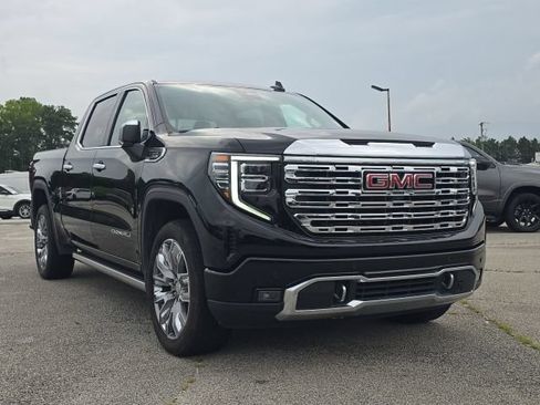 Used 2024 GMC Sierra 1500 Denali AWD/4WD image 7
