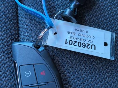 Used 2023 Chevrolet Colorado LT w/ LT Convenience Package II AWD/4WD image 26