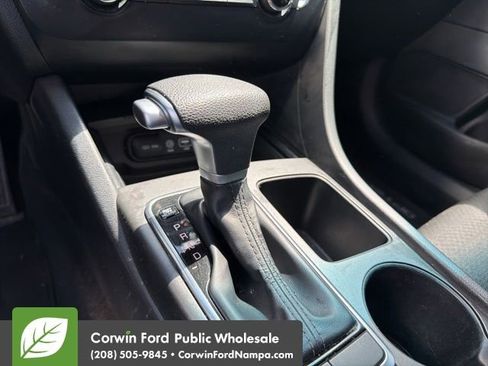 Used 2017 Kia Optima LX FWD image 12