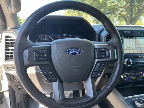 Used 2018 Ford Expedition Max XLT w/ Equipment Group 202A image 33
