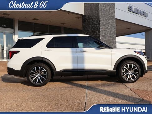 Used 2026 Ford Explorer ST-Line AWD/4WD image 7
