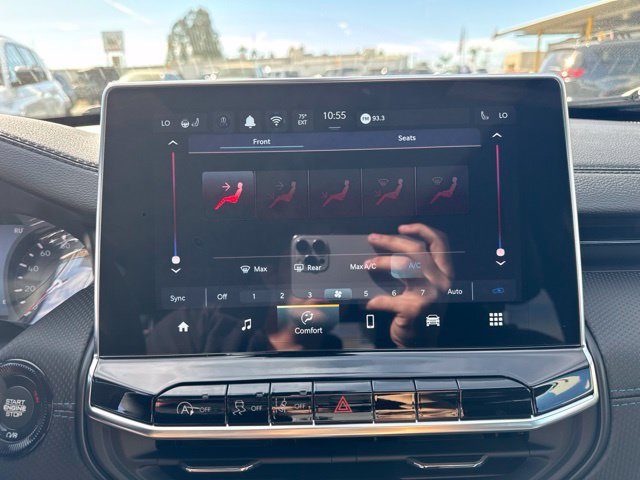 New 2026 Jeep Compass Latitude AWD/4WD image 13