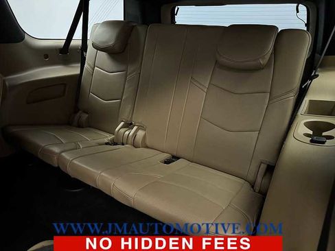 Used 2018 Cadillac Escalade ESV Platinum image 17