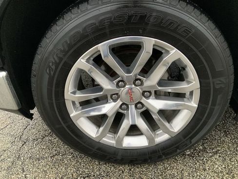 Used 2019 GMC Sierra 1500 SLT w/ SLT Premium Plus Package image 9