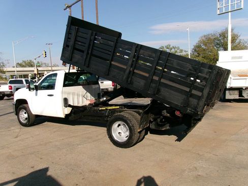 Used 2012 Chevrolet Silverado 3500 W/T image 2