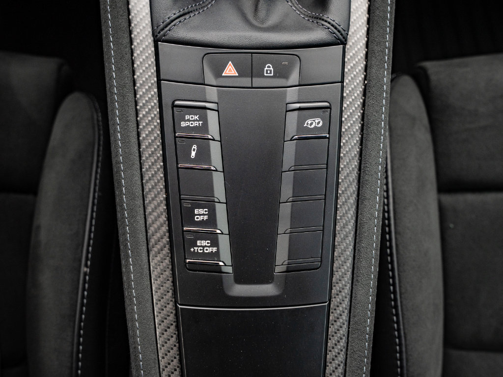 Certified 2024 Porsche 718 Boxster Spyder RS RWD image 38