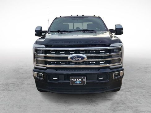 Used 2024 Ford F350 Platinum AWD/4WD image 3