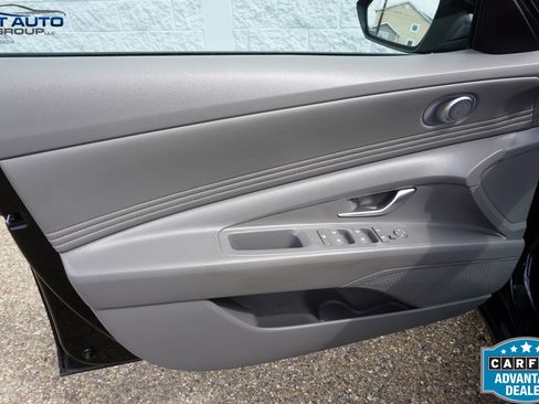 Used 2023 Hyundai Elantra SEL w/ Convenience Package FWD image 24
