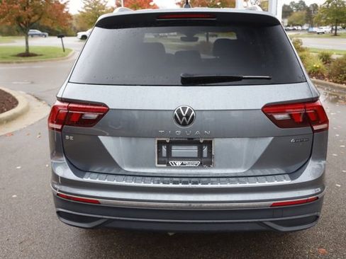 Used 2023 Volkswagen Tiguan SE image 4