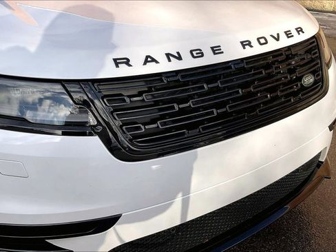 Certified 2025 Land Rover Range Rover Velar Dynamic SE AWD/4WD image 33