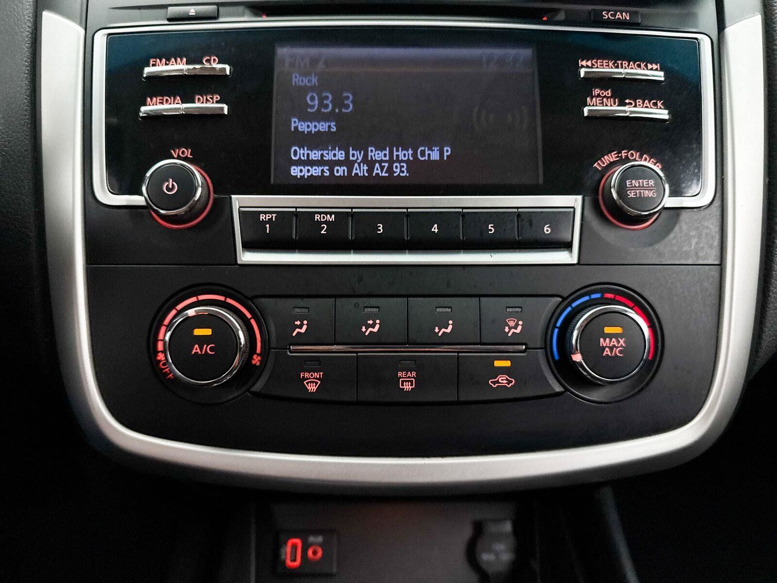 Used 2017 Nissan Altima 2.5 S w/ Power Driver Seat Package FWD image 17