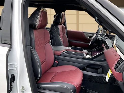 New 2026 INFINITI QX80 Autograph image 7