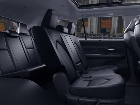 New 2026 Toyota Grand Highlander AWD Hybrid image 21