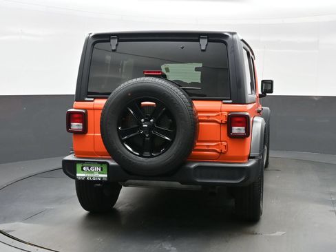 Used 2023 Jeep Wrangler Unlimited Sport AWD/4WD image 7