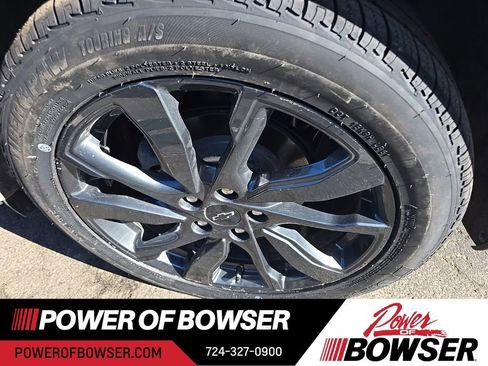 Used 2023 Chevrolet Equinox RS image 9