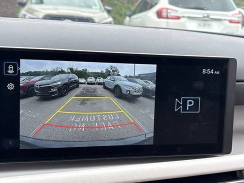 Used 2025 Hyundai Tucson SE AWD/4WD image 14