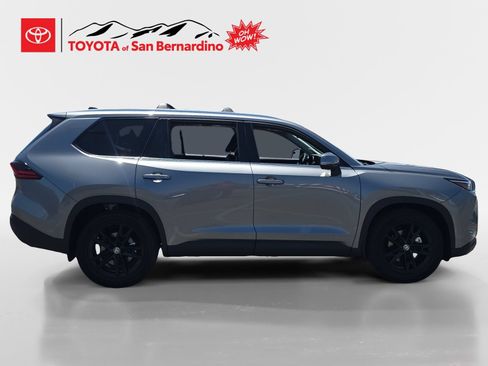 New 2026 Toyota Grand Highlander AWD image 6