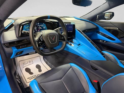 Used 2023 Chevrolet Corvette Stingray Premium Cpe w/ Stealth Interior Trim Package RWD image 17