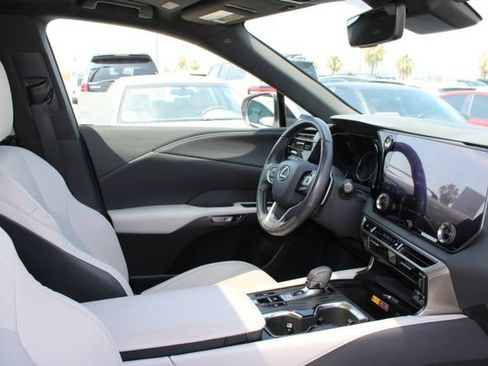 Certified 2024 Lexus RX 350 Premium w/ Convenience Package FWD image 5