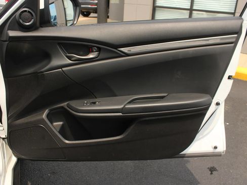 Used 2021 Honda Civic Sport image 24