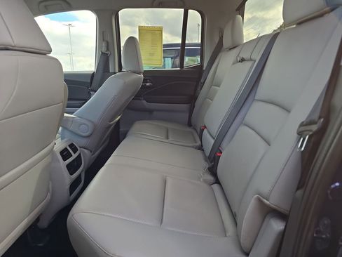 Used 2017 Honda Ridgeline RTL-T image 25
