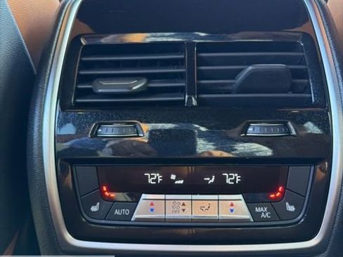 Used 2019 BMW X5 xDrive50i w/ M Sport Package image 46