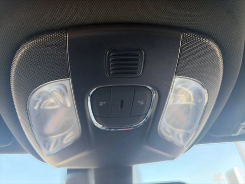Used 2024 Jeep Compass Latitude AWD/4WD image 25
