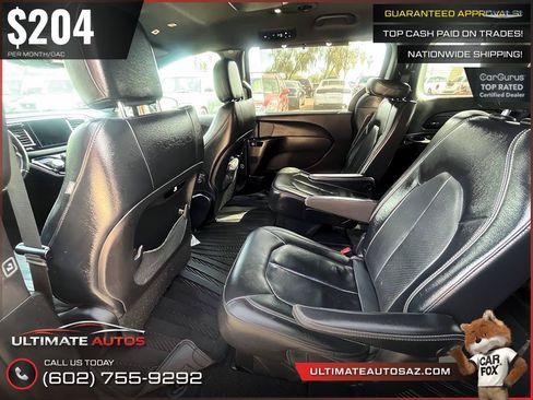 Used 2019 Chrysler Pacifica Touring-L w/ Advanced Safetytec Group FWD image 11