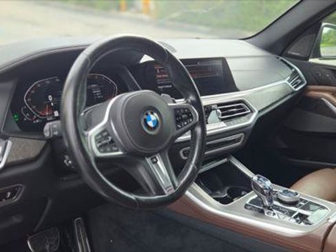 Used 2021 BMW X5 sDrive40i w/ M Sport Package RWD image 13