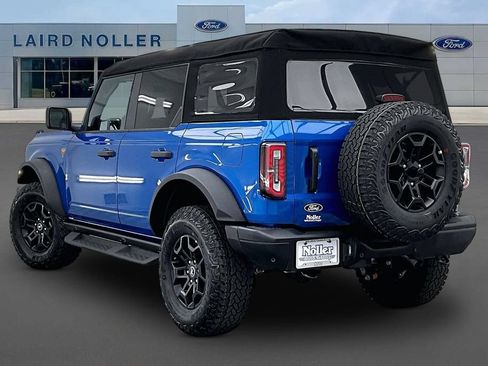New 2026 Ford Bronco Badlands AWD/4WD image 3