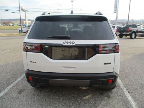 New 2026 Jeep Cherokee Overland w/ Advanced Pro Tech Group AWD/4WD image 20